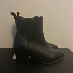 Blondo Oana Black Booties